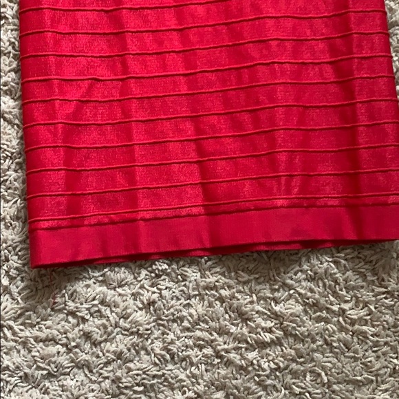 Red Bebe Bodycon Dress - Picture 4 of 4